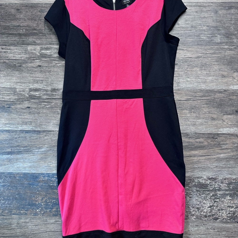 Nicole Miller Pink Sheath Dress with Cap Sleeves for Cocktail